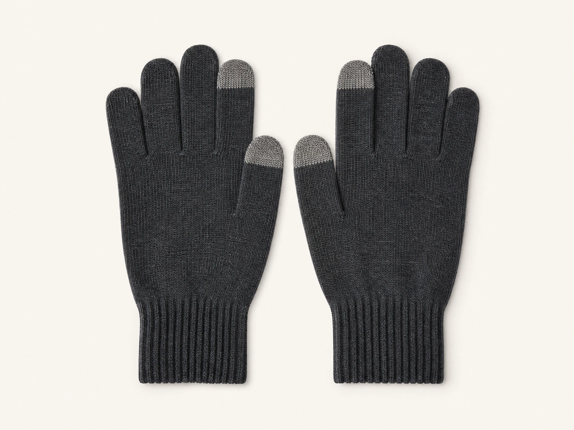 How to Approve Knit Accessory Samples Before Bulk Production